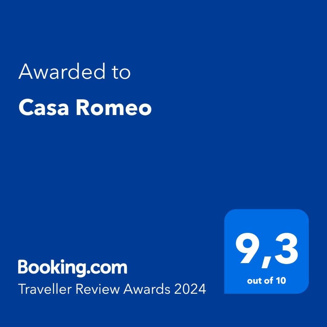 Casa Romeo Vila Adrano Exterior foto