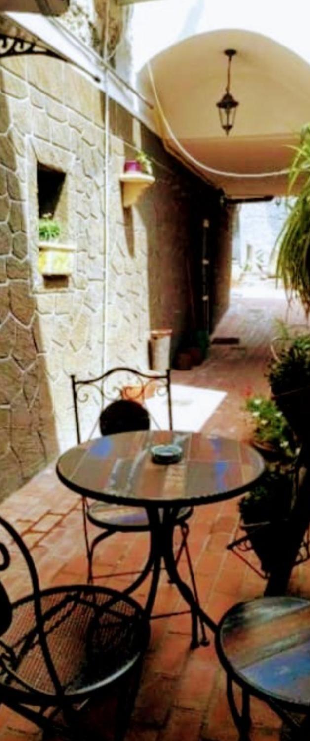 Casa Romeo Vila Adrano Exterior foto