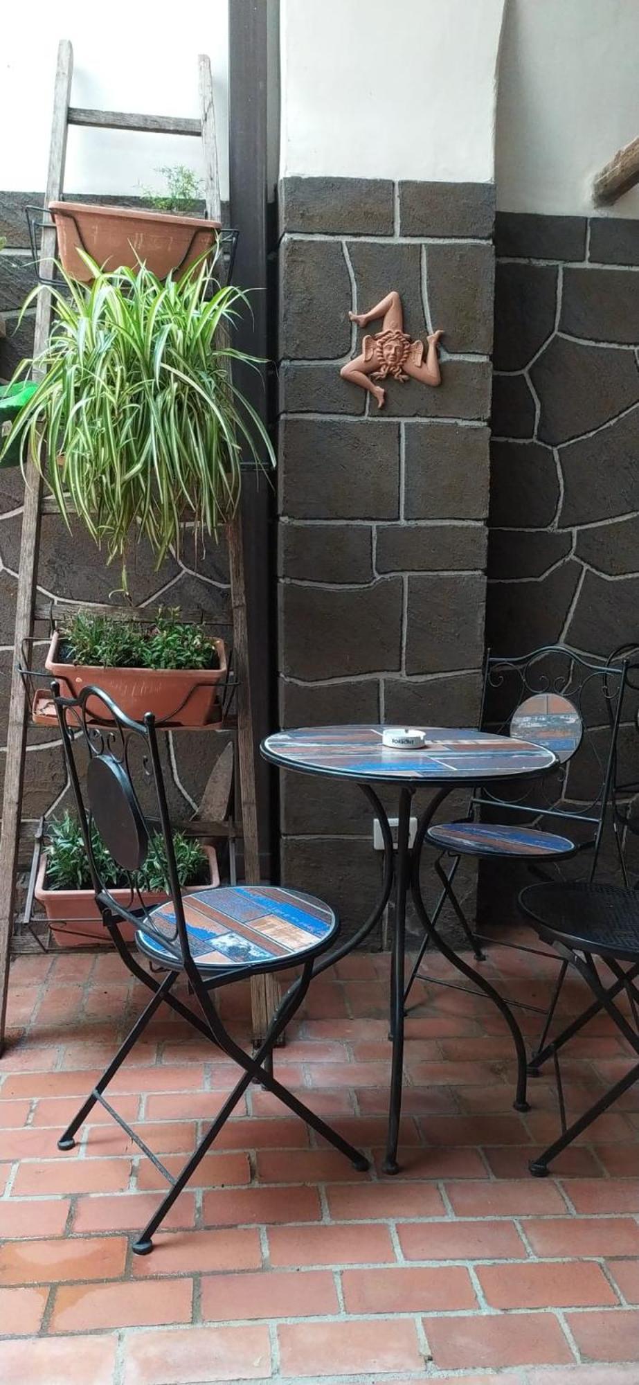 Casa Romeo Vila Adrano Exterior foto